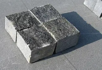 7006903006 w330 h230 granitna brukivka z