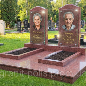 7041838430 dvojnoj pamyatnik iz.png
